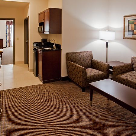 Holiday Inn Express Hotel & Suites Austin South - Buda, An Ihg Hotel Phòng bức ảnh